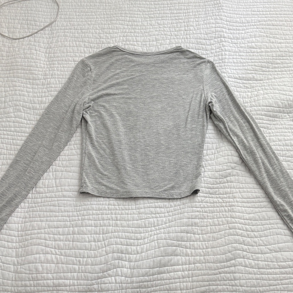 Gray Long Sleeve Women's Top